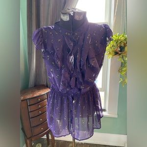 Kirra purple floral sheer top Sz L